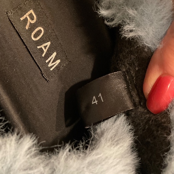 ROAM Cloud Slippers Icy Blue Faux Fur Size 11 EU 41 - Picture 7 of 11